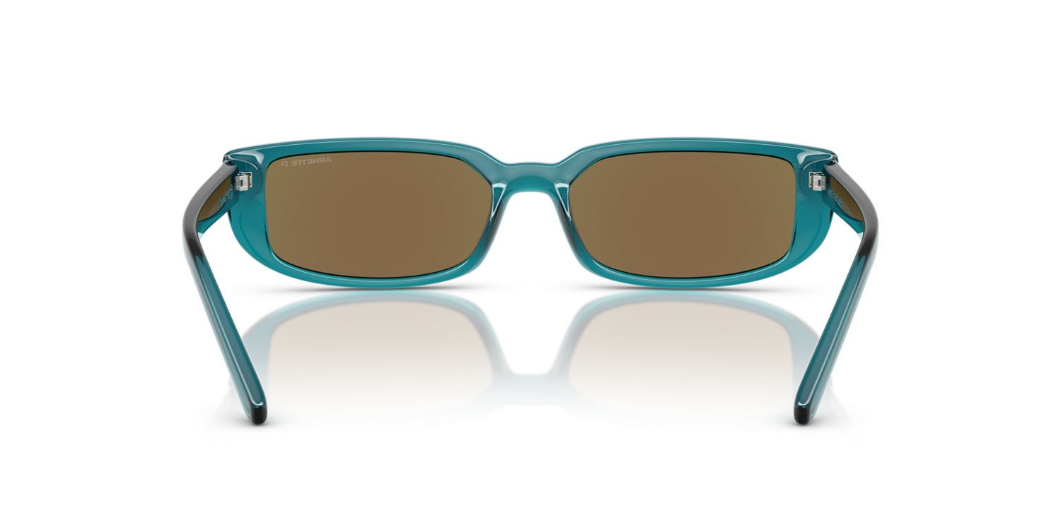 Sunglasses Arnette Jet AN 4348 (296822) color blu trasparente shape rectangle lenses polarizzata grigio scuro specchiato blu marino