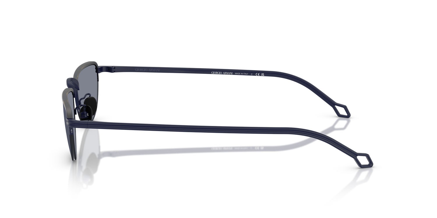 Occhiali da sole Giorgio Armani AR 6166J (334219) colore blu opaco forma farfalla lenti blu