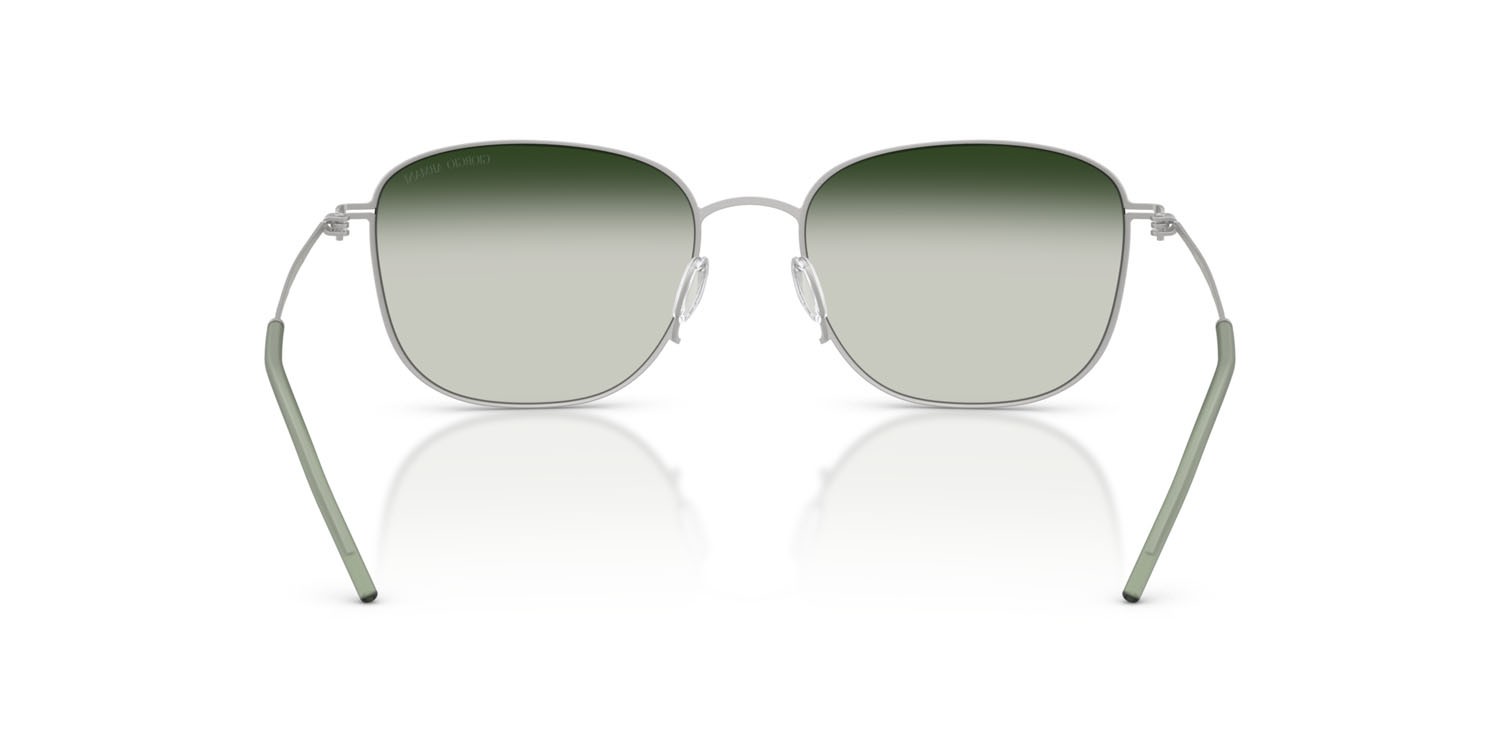 Occhiali da sole Giorgio Armani AR 6168 (30457Z) colore argento opaco forma quadrato lenti grigio verde sfumato