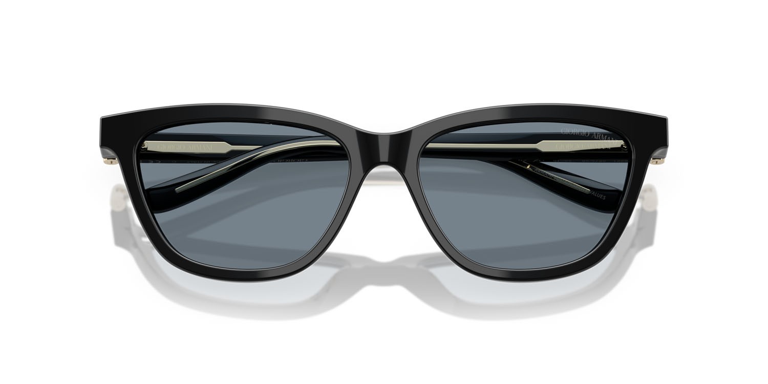 Occhiali da sole Giorgio Armani AR 8221 (587556) colore nero forma cat eye lenti azzurro
