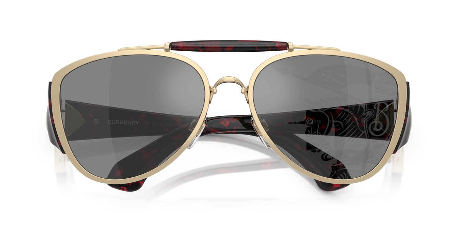 Occhiali da sole Burberry BE 3161 (1109AI) colore oro chiaro forma aviator lenti dark grey tampo silver