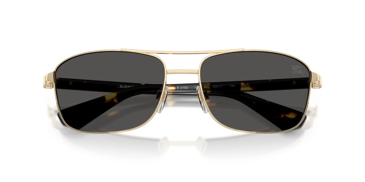 Occhiali da sole Burberry BE 3163 (110987) colore oro chiaro forma rettangolare lenti grigio scuro
