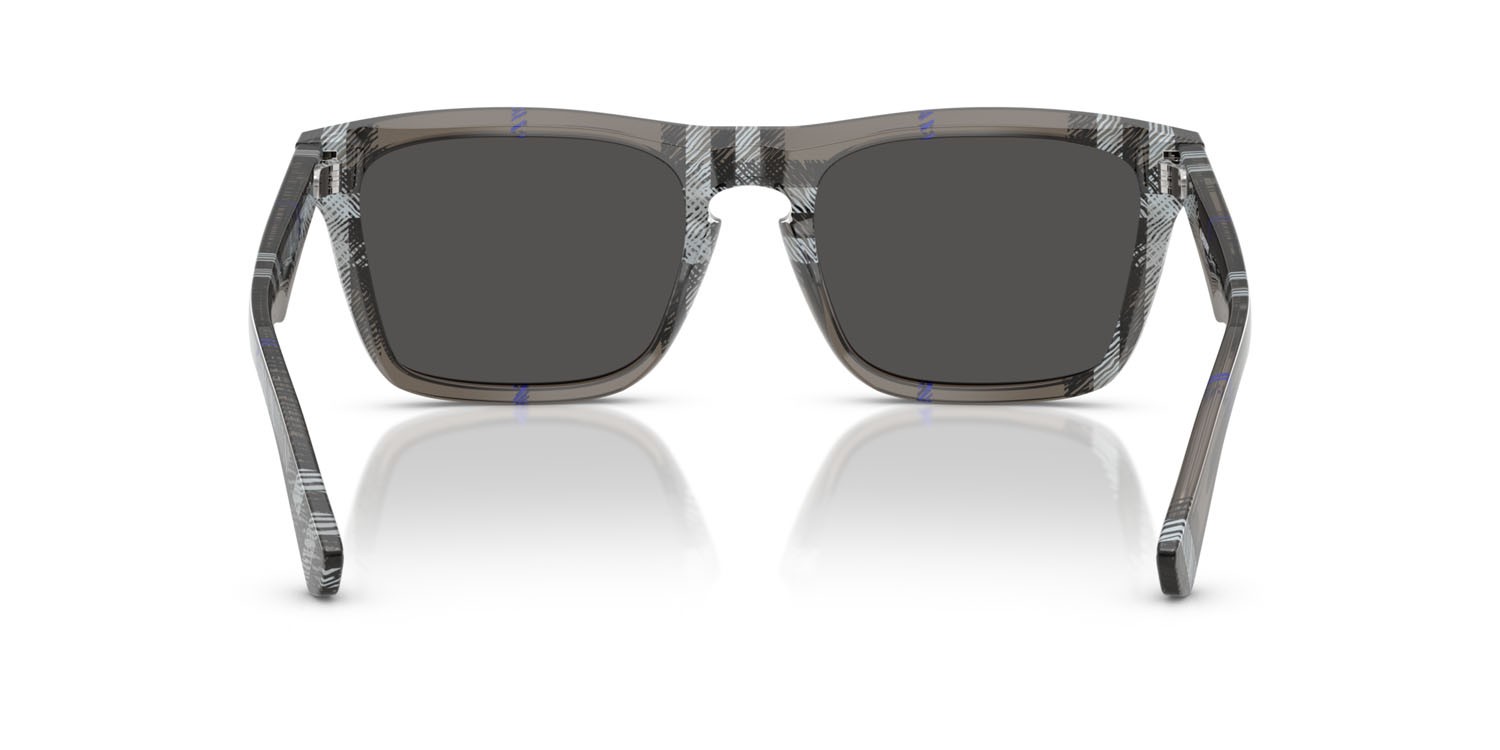 Occhiali da sole Burberry BE 4434 (414787) colore lichen check forma quadrato lenti grigio scuro