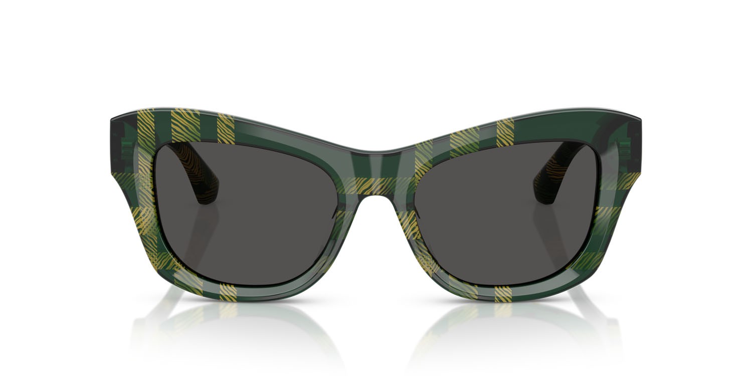 Occhiali da sole Burberry BE 4442U (412587) colore motivo a quadri verde forma cat eye lenti grigio scuro