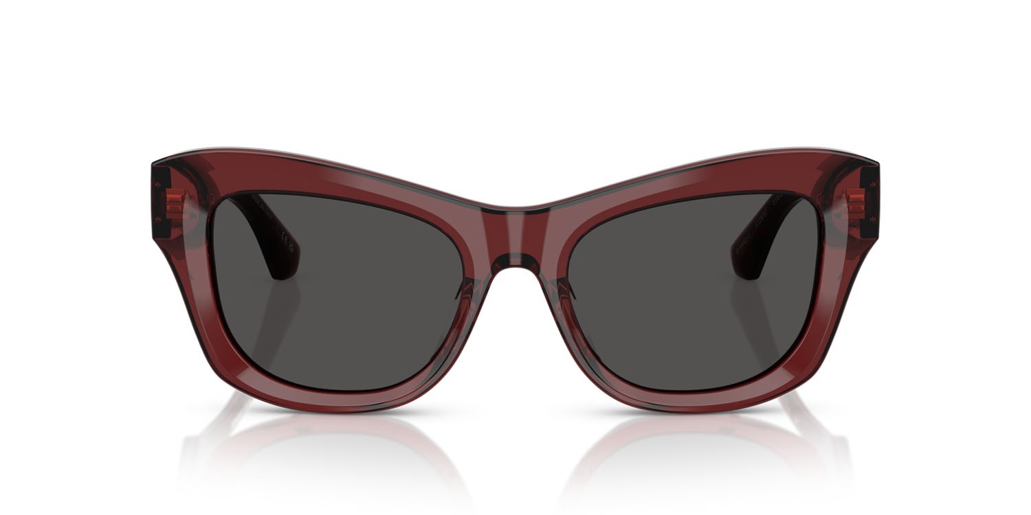 Occhiali da sole Burberry BE 4442U (412887) colore bordeaux forma cat eye lenti grigio scuro