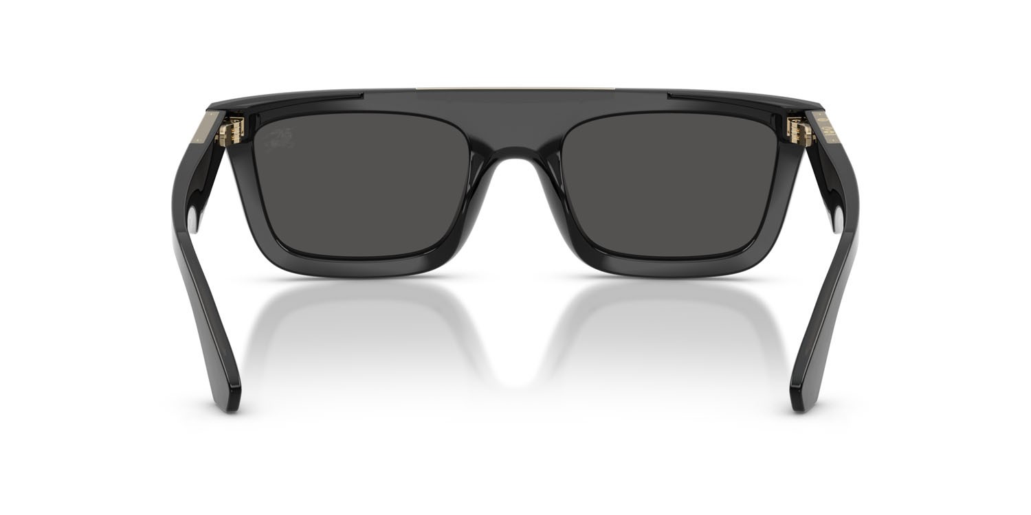 Occhiali da sole Burberry BE 4451U (411287) colore grigio forma rettangolare lenti grigio scuro