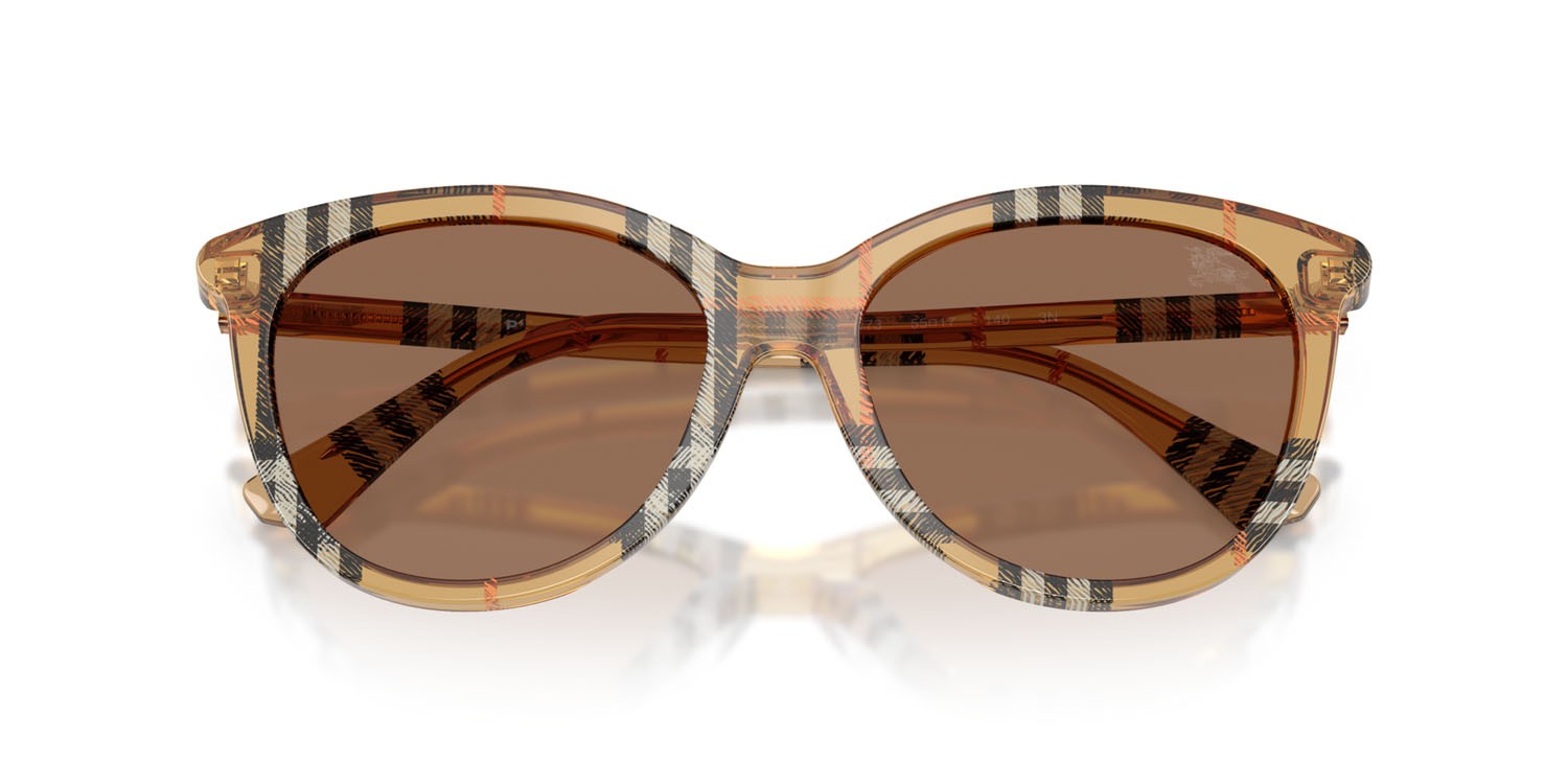 Sunglasses Burberry BE 4455 (416373) color sabbia a scacchi shape pantos lenses marrone scuro