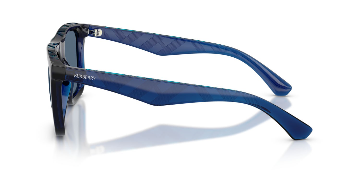 Occhiali da sole Burberry BE 4458U (411080) colore blu forma quadrato lenti blu scuro