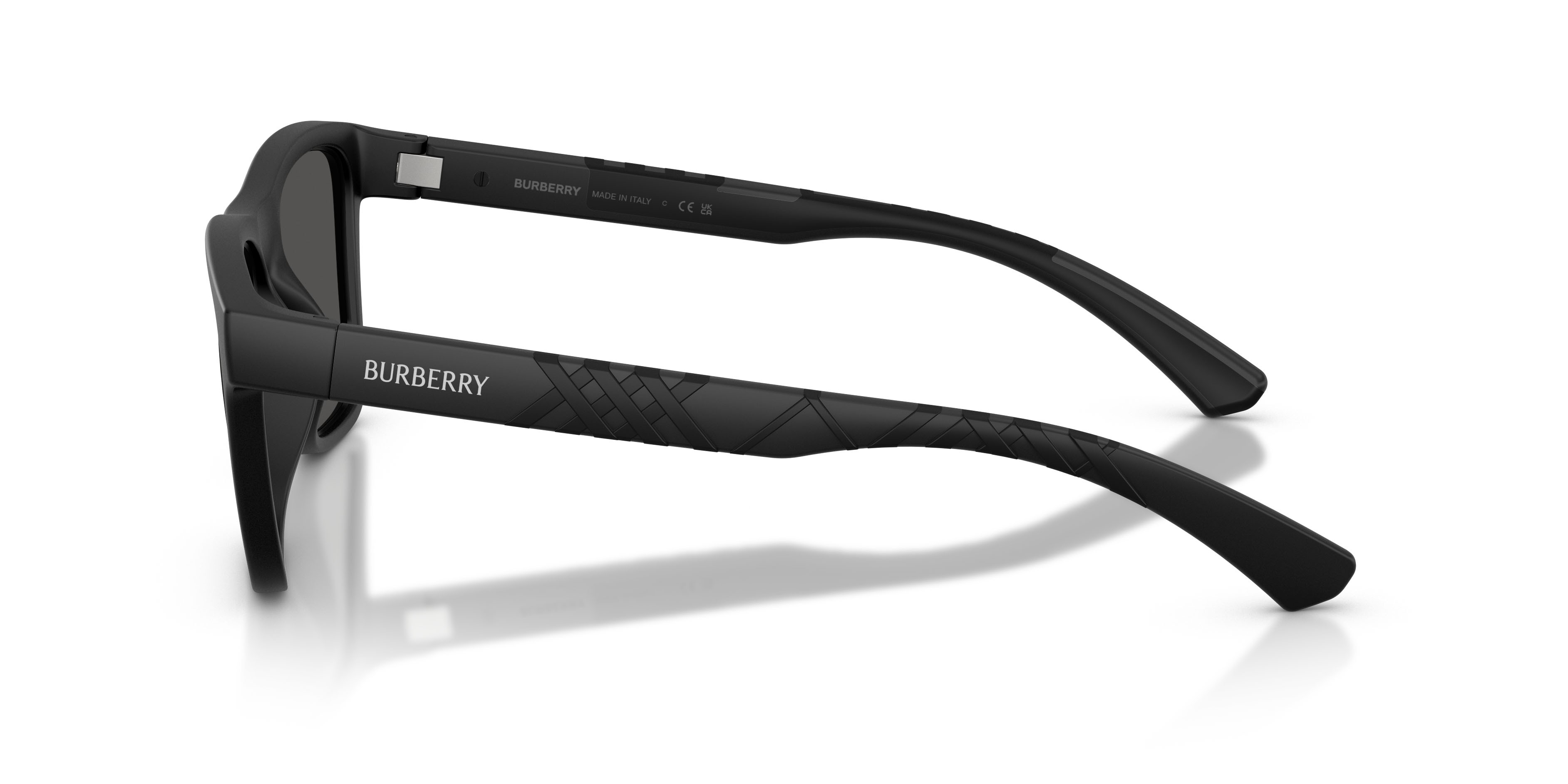 Occhiali da sole Burberry BE 4482U (346487) colore nero opaco forma quadrato lenti grigio scuro