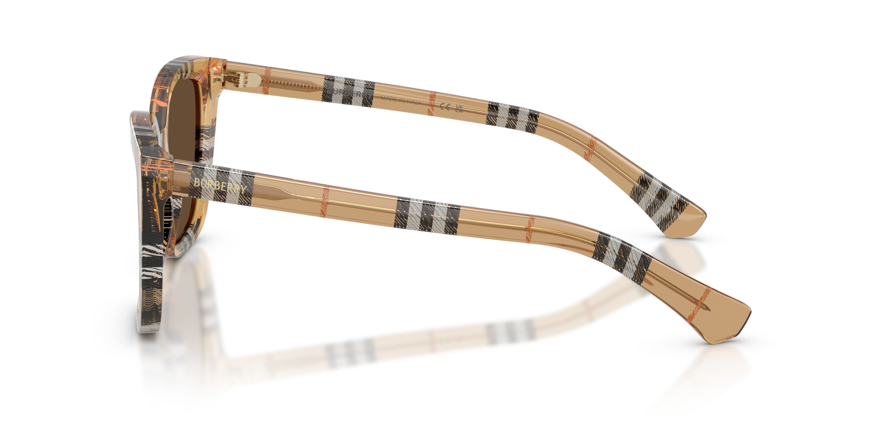 Sunglasses Burberry BE 4487 (416373) color sabbia a scacchi shape square lenses marrone scuro