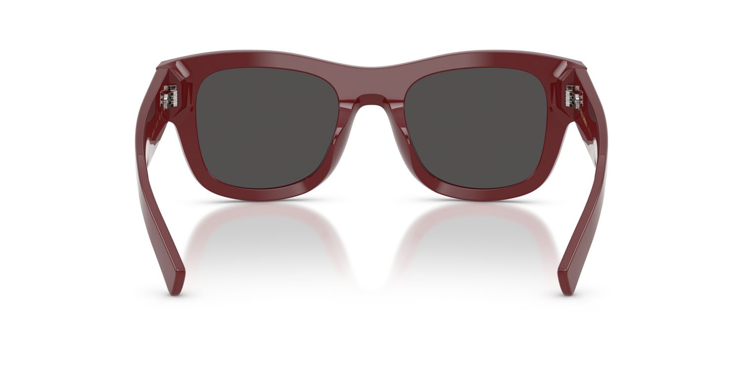Occhiali da sole Dolce & Gabbana DG 4509 (309187) colore bordeaux forma quadrato lenti grigio scuro