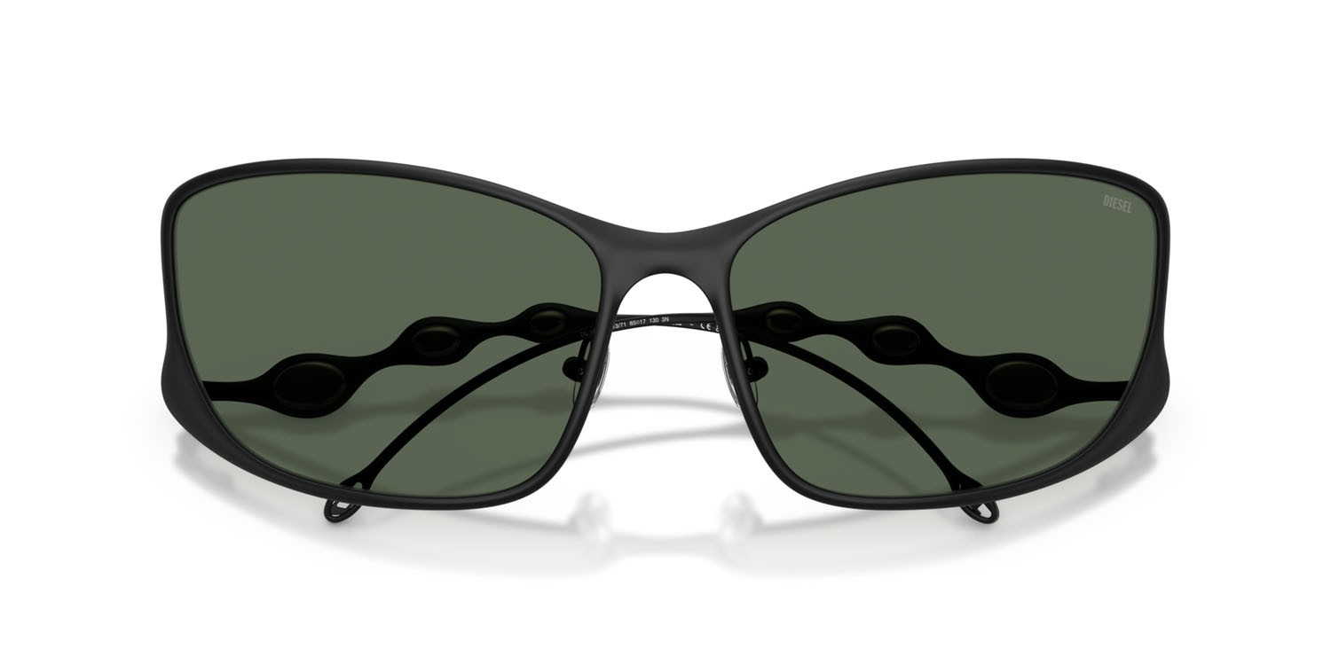 Occhiali da sole Diesel DL 1013 (101371) colore powder matte black forma quadrato lenti verde scuro