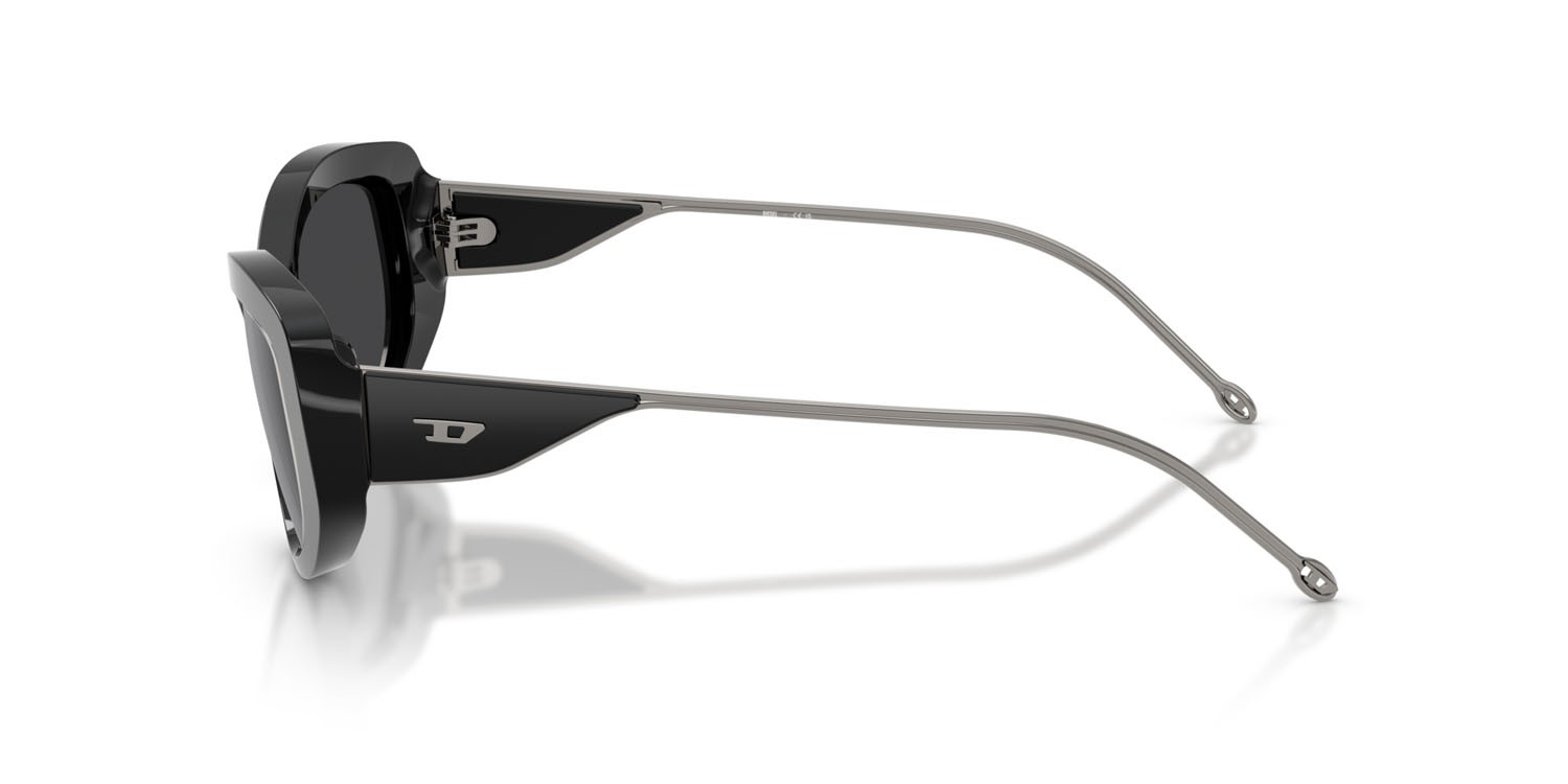 Occhiali da sole Diesel DL 2001MU (701/6G) colore nero lucido forma ovale lenti grigio specchiato argento