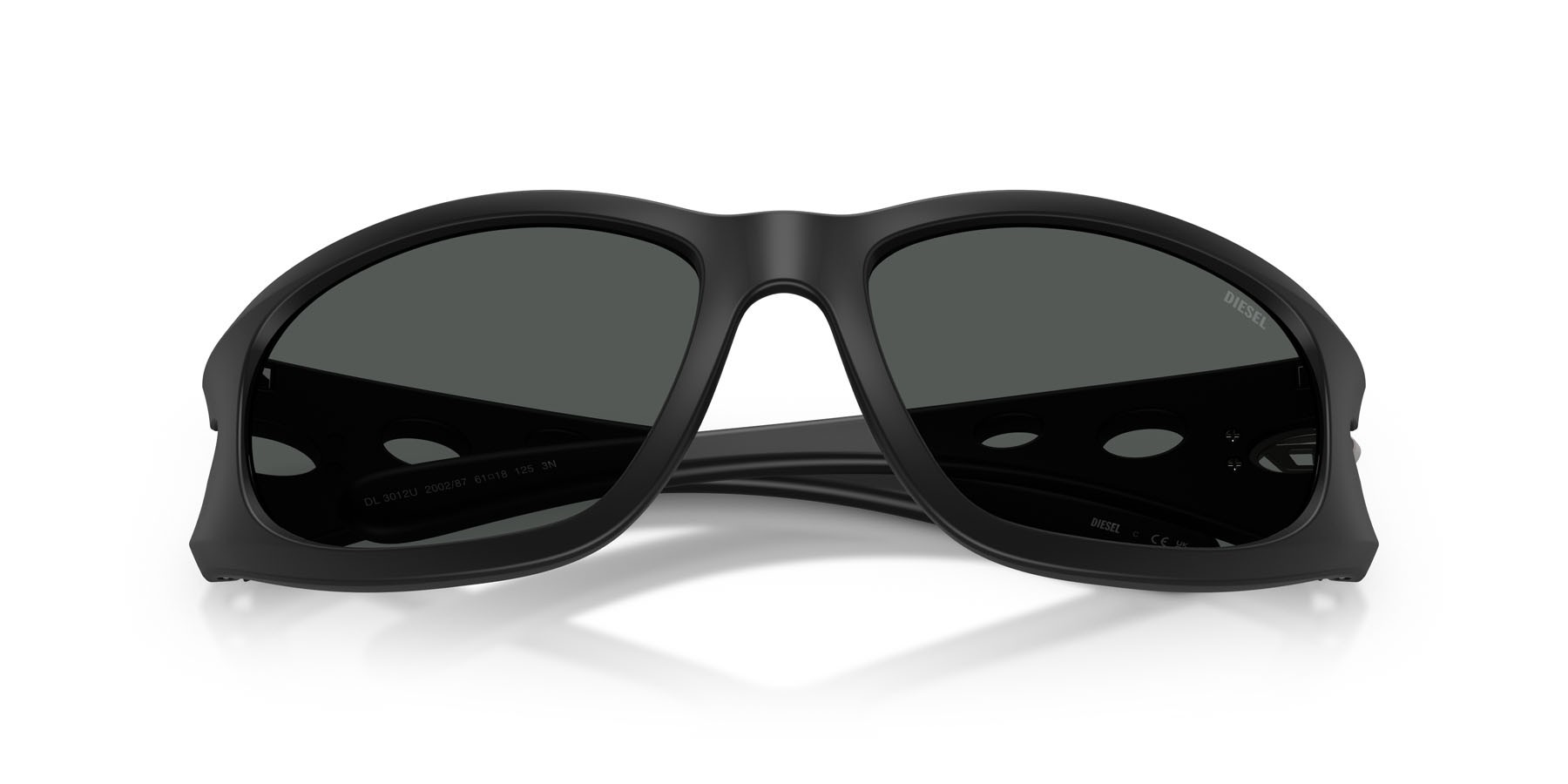 Sunglasses Diesel DL 3012U (200287) color nero opaco shape rectangle lenses grigio scuro
