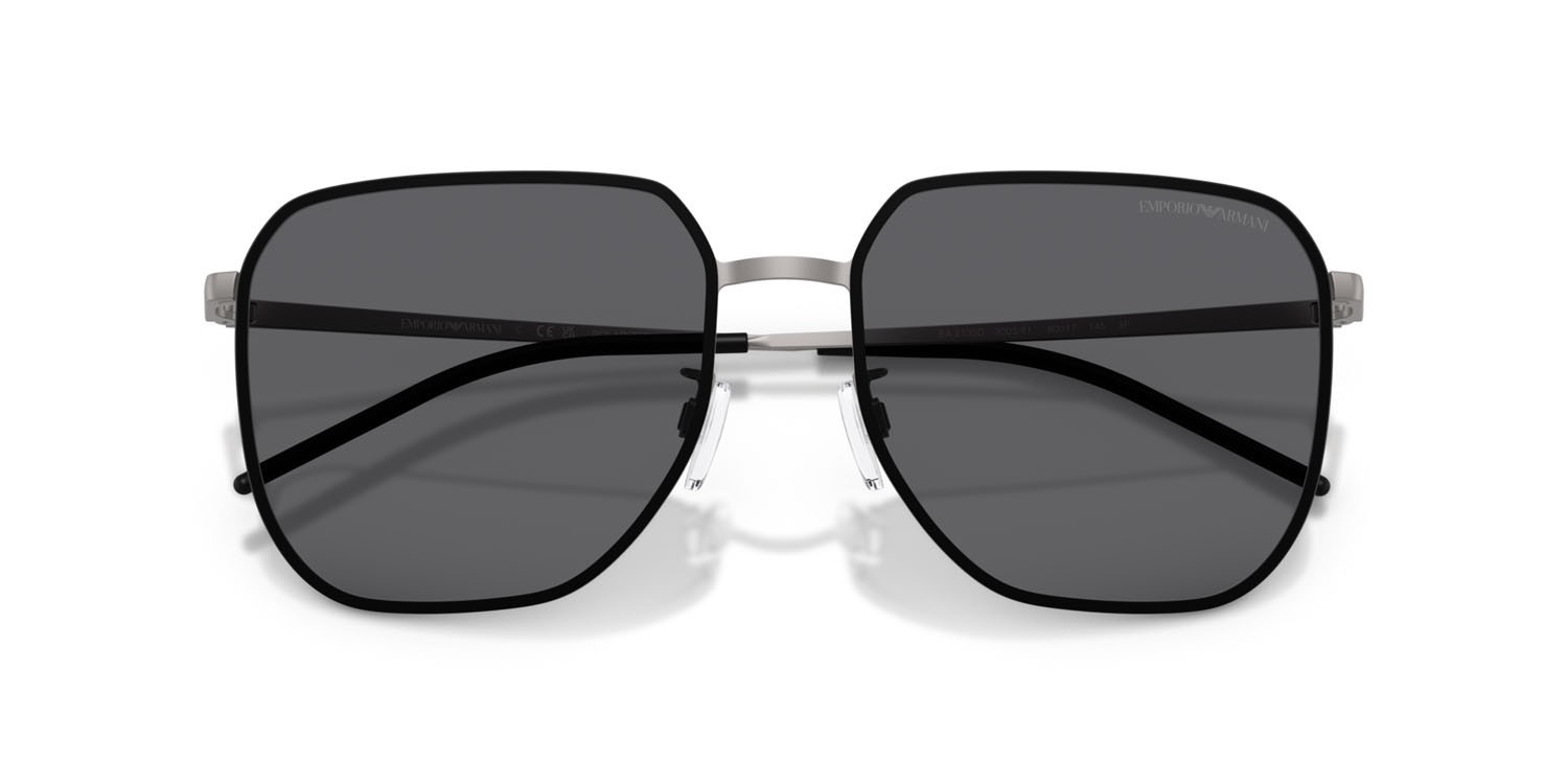 Occhiali da sole Emporio Armani EA 2135D (300381) colore gunmetal opaco forma quadrato lenti polar grigia