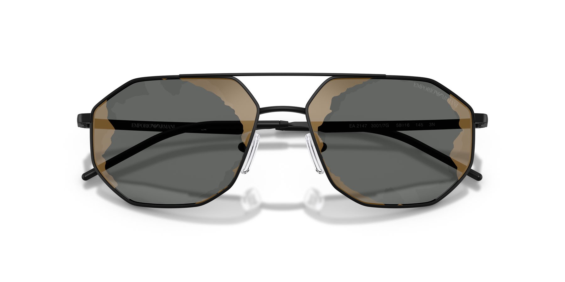 Occhiali da sole Emporio Armani EA 2147 (30017G) colore nero opaco forma irregolare lenti nero rosso a specchio