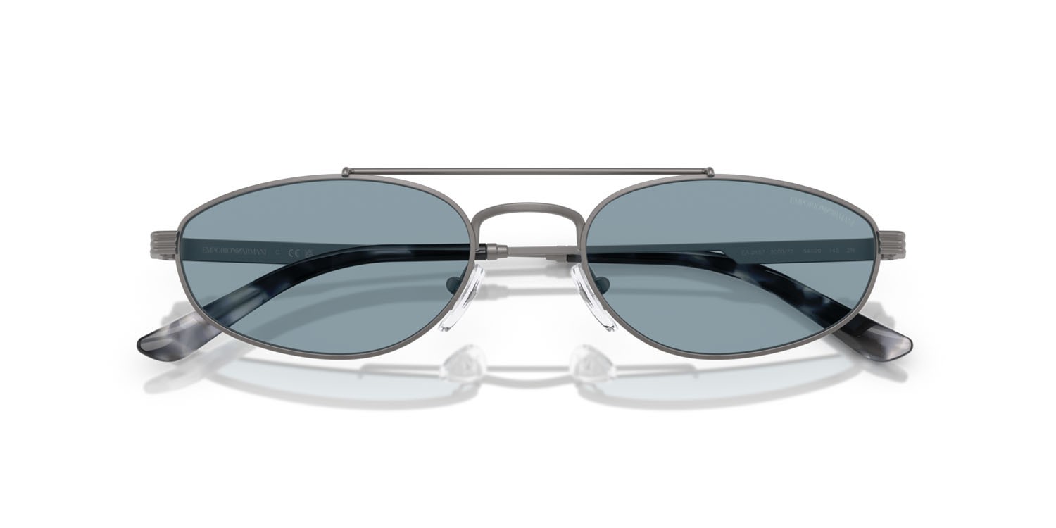Occhiali da sole Emporio Armani EA 2157 (300372) colore gunmetal opaco forma aviator lenti azzurro