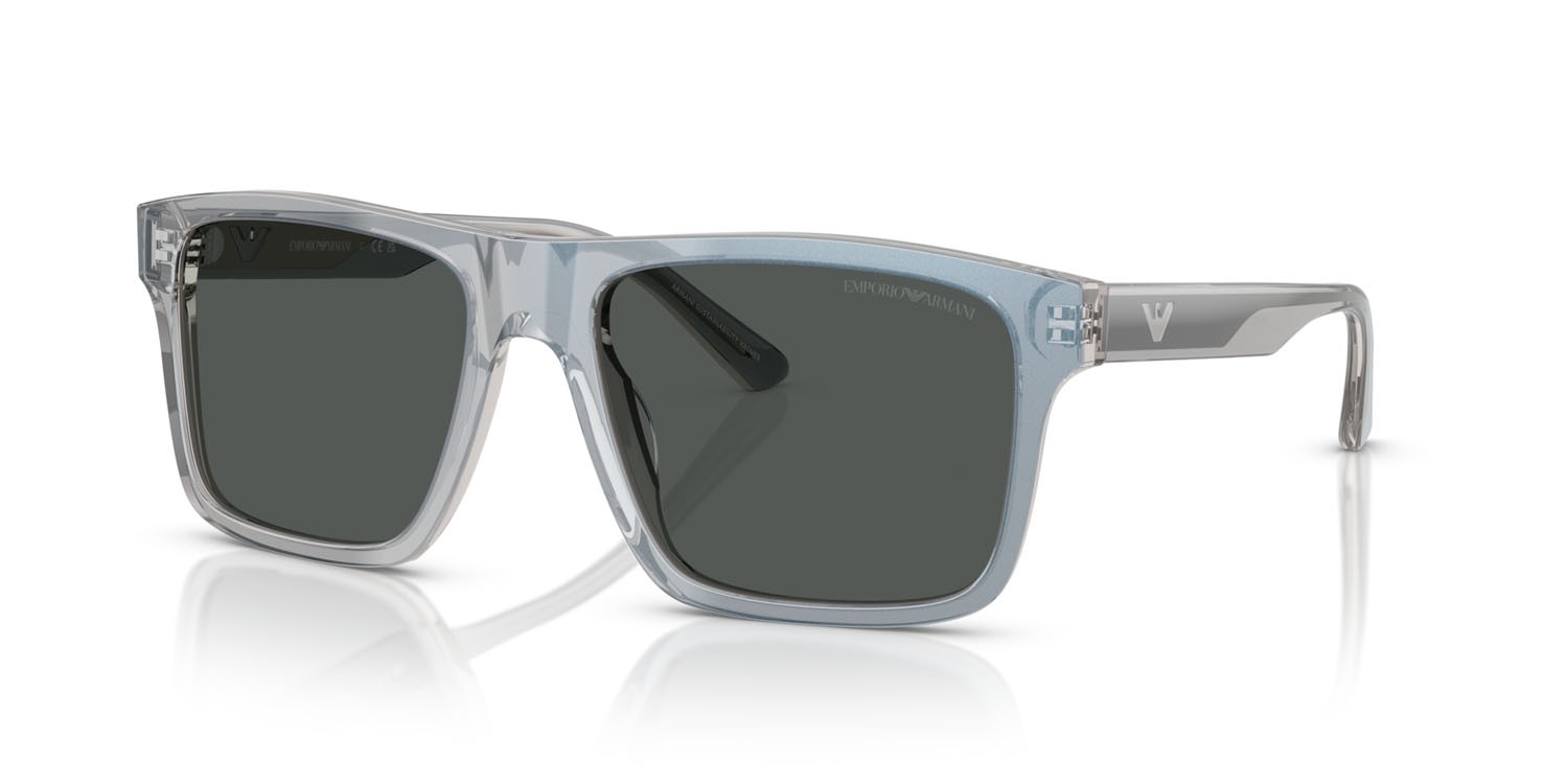 Occhiali da sole Emporio Armani EA 4232 (617787) colore grigio iridescente forma quadrato lenti fumo
