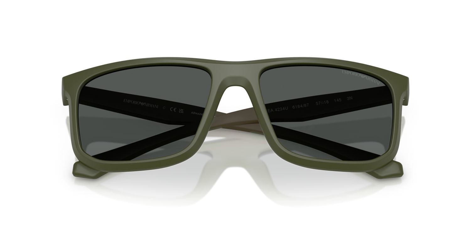Occhiali da sole Emporio Armani EA 4234U (618487) colore verde opaco forma quadrato lenti grigio scuro