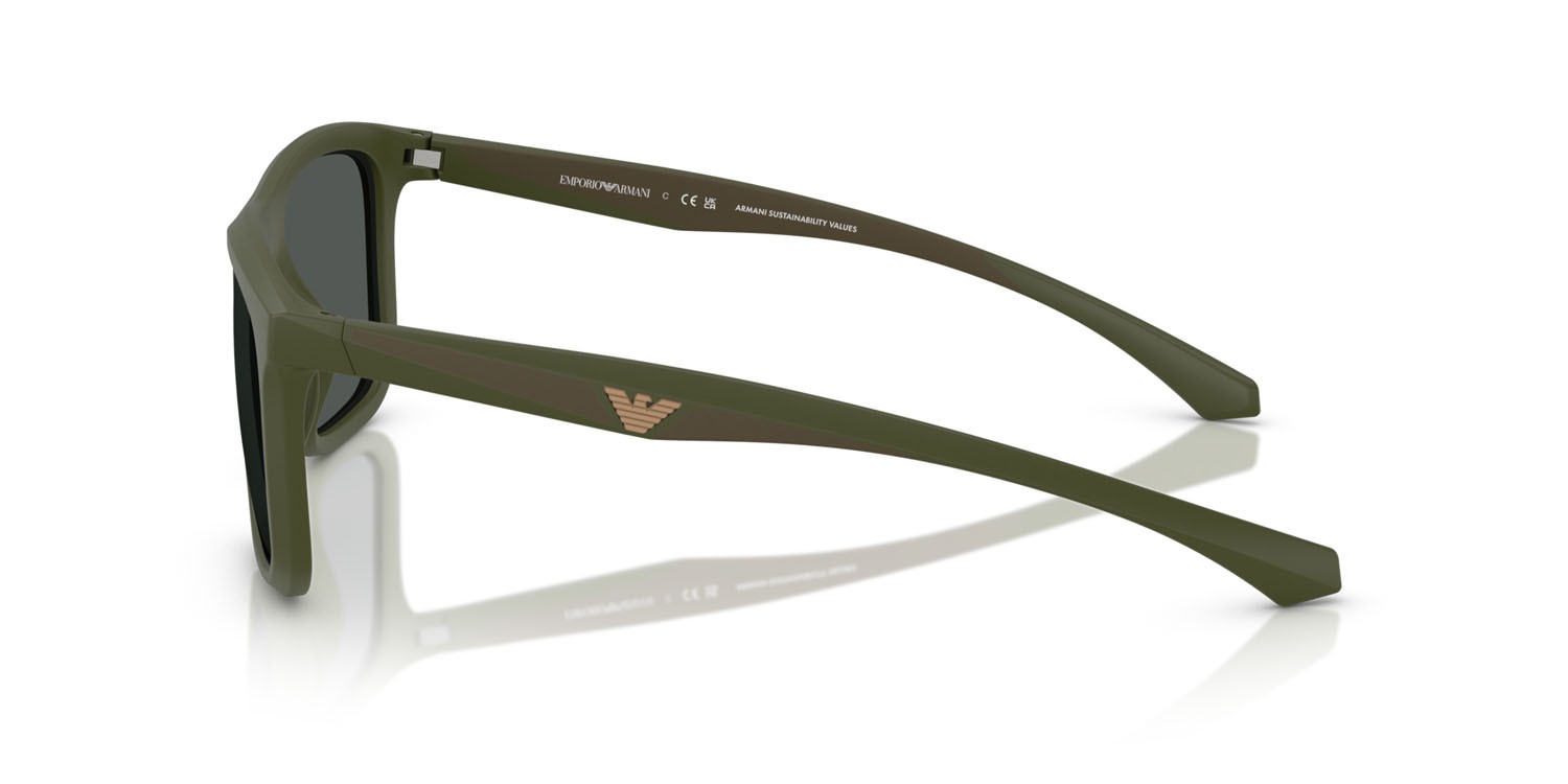 Occhiali da sole Emporio Armani EA 4234U (618487) colore verde opaco forma quadrato lenti grigio scuro