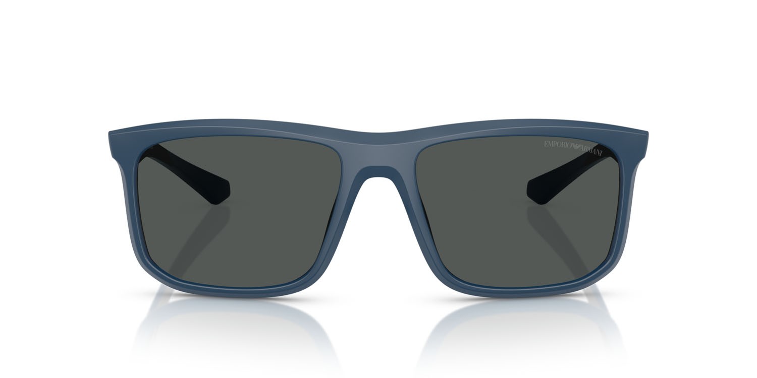 Occhiali da sole Emporio Armani EA 4234U (618587) colore blu opaco forma quadrato lenti grigio scuro