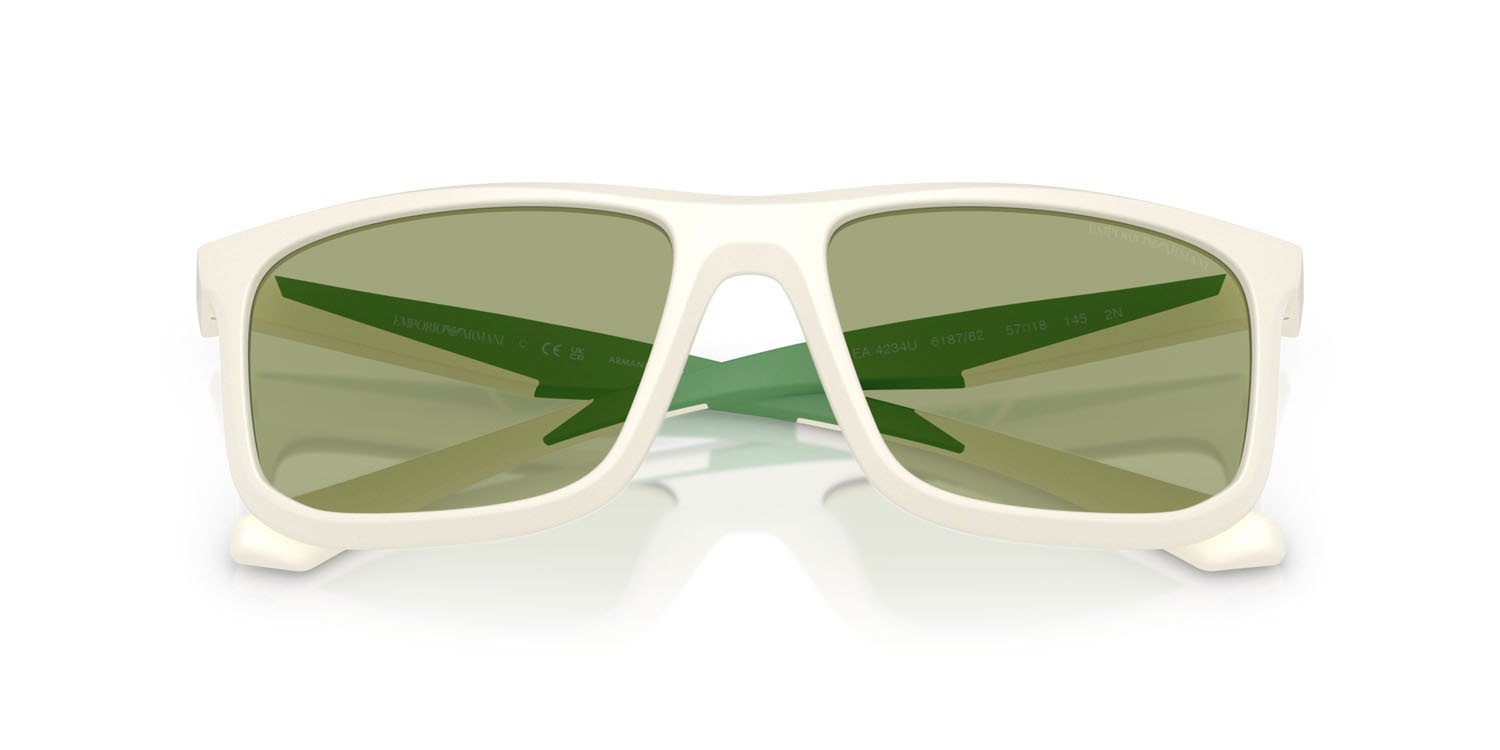 Occhiali da sole Emporio Armani EA 4234U (618782) colore bianco opaco forma quadrato lenti verde