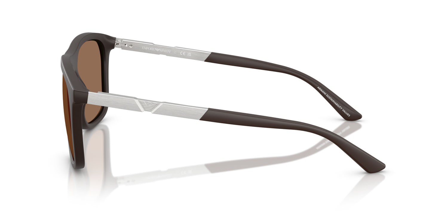 Occhiali da sole Emporio Armani EA 4237 (6186EF) colore marrone scuro opaco forma quadrato lenti marrone scuro specchiato oro