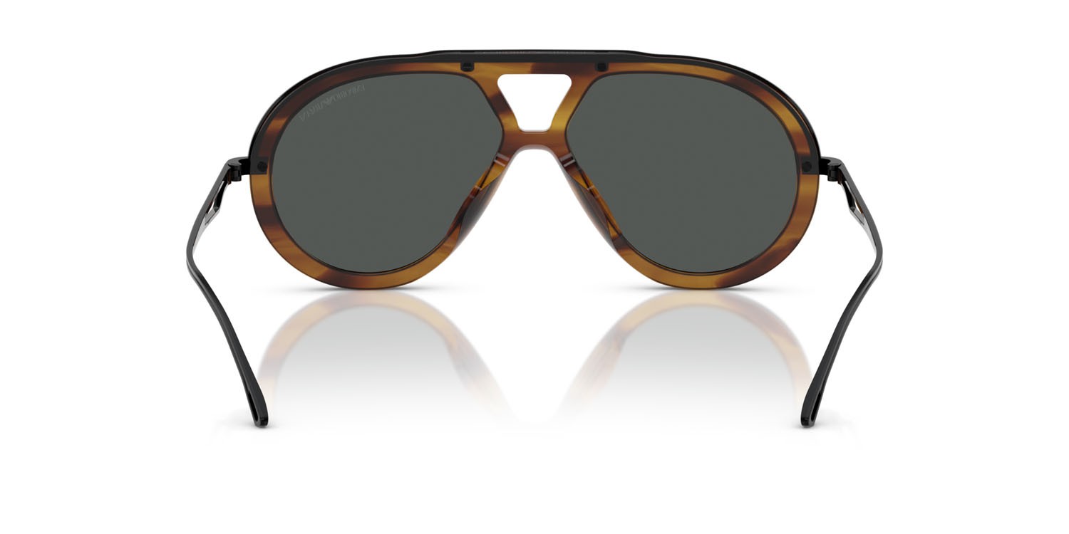 Occhiali da sole Emporio Armani EA 4242U (621287) colore marrone brillante striato forma aviator lenti grigio scuro