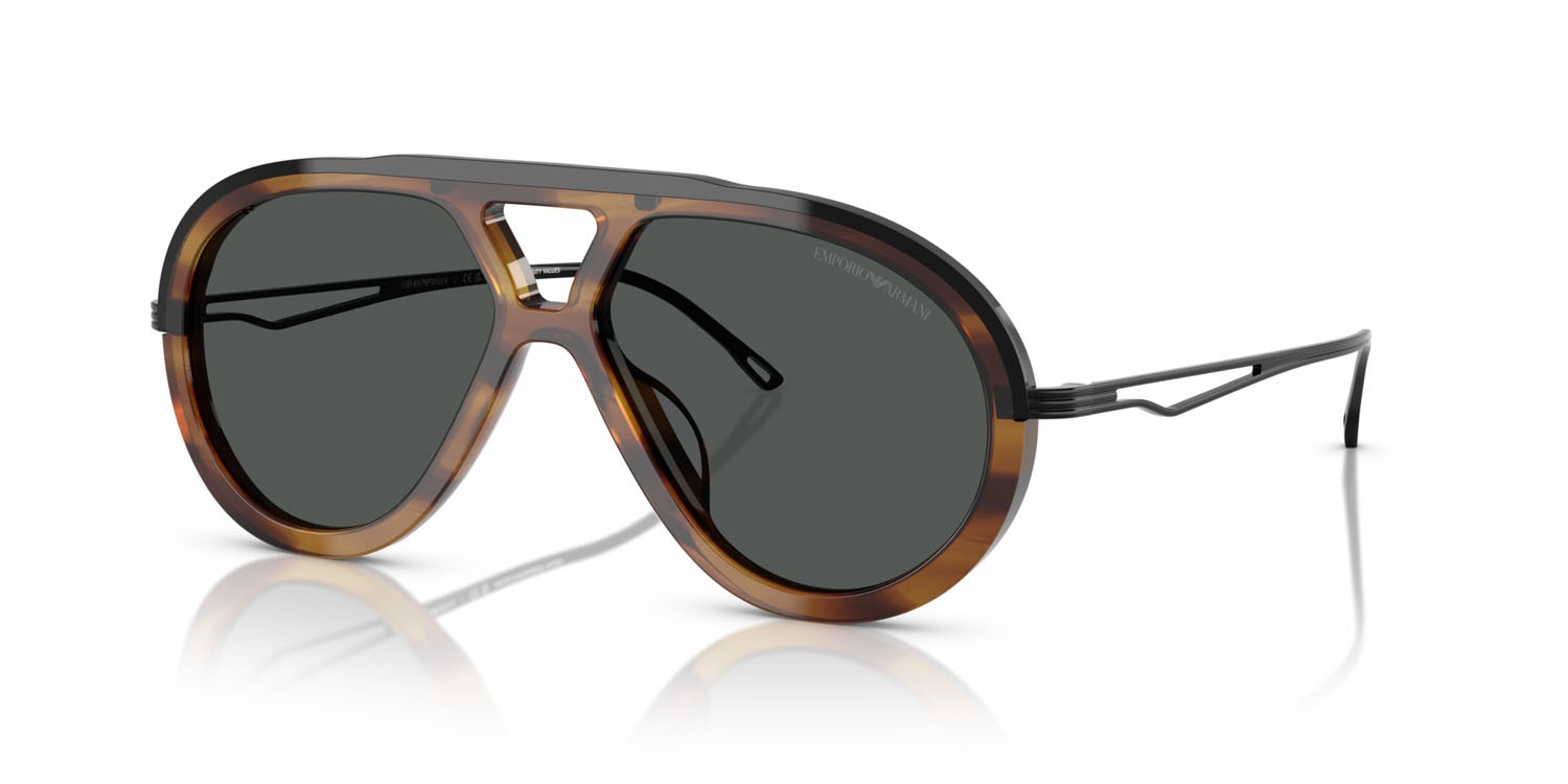 Occhiali da sole Emporio Armani EA 4242U (621287) colore marrone brillante striato forma aviator lenti grigio scuro