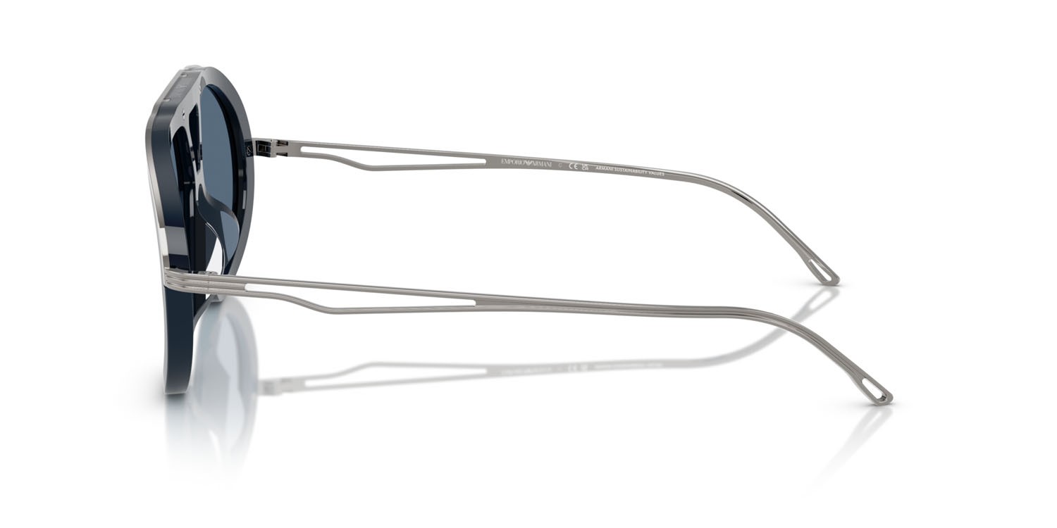 Occhiali da sole Emporio Armani EA 4242U (621380) colore blu lucido forma aviator lenti blu