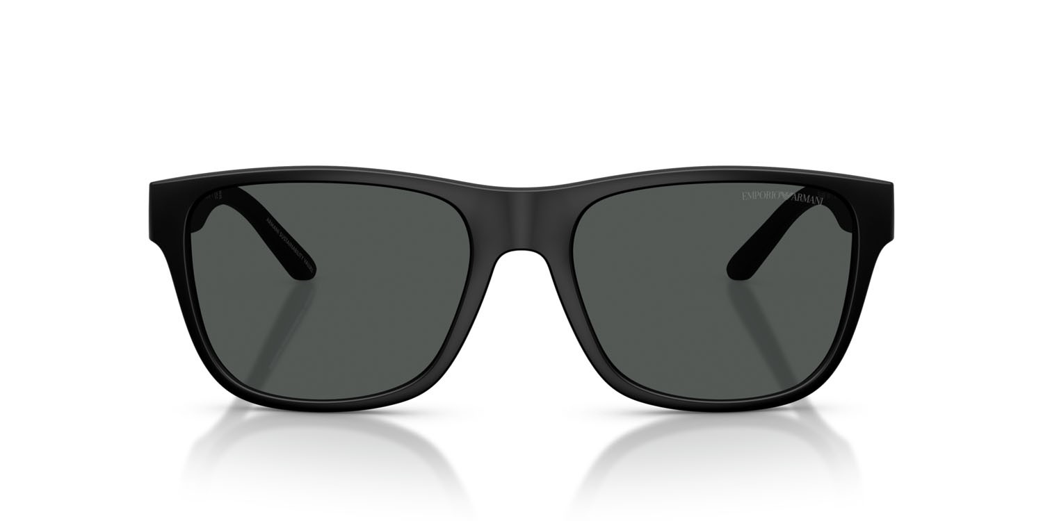 Occhiali da sole Emporio Armani EA 4243 (5001T3) colore nero opaco forma quadrato lenti grigio scuro