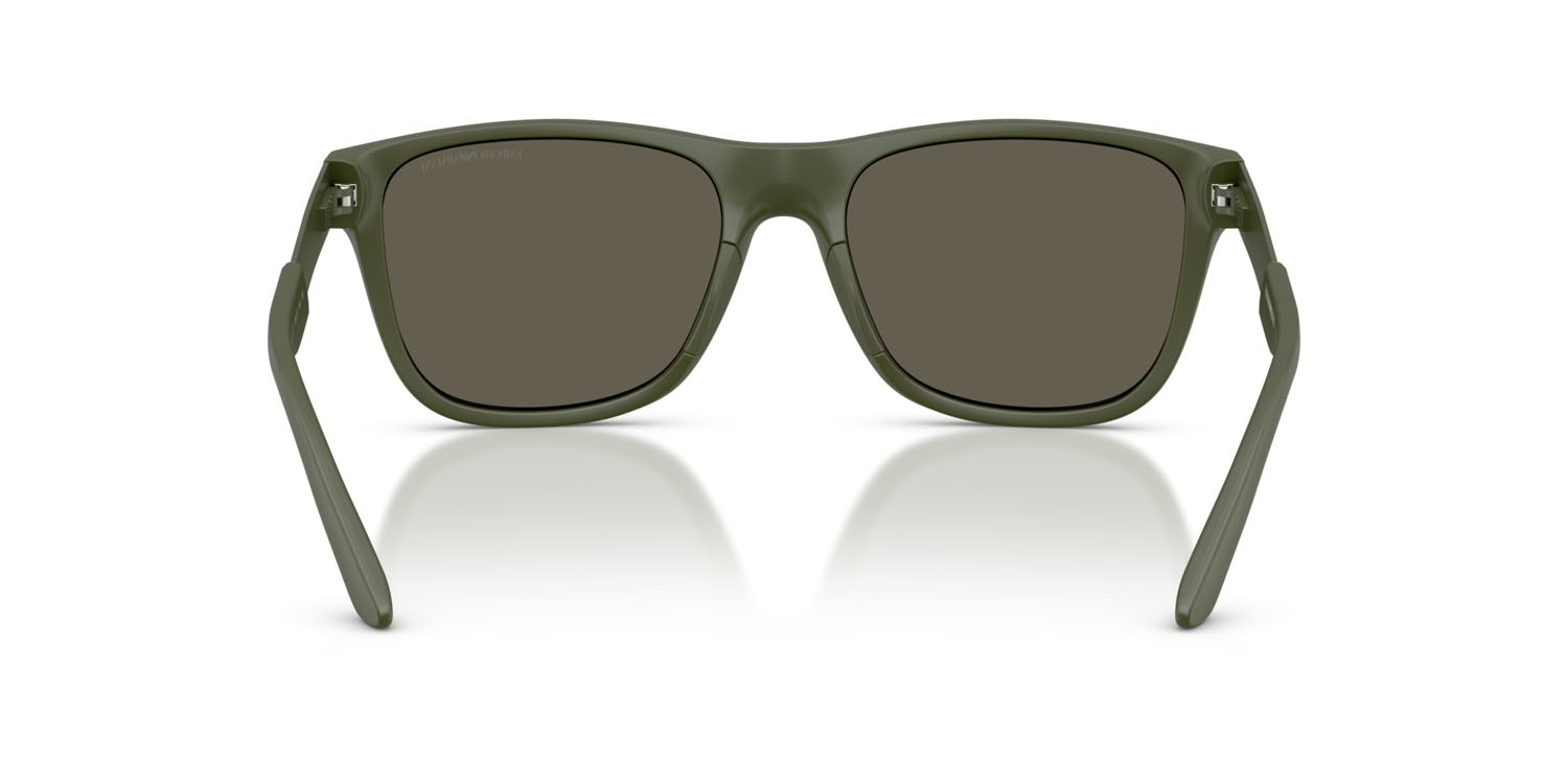 Occhiali da sole Emporio Armani EA 4243 (618471) colore verde opaco forma quadrato lenti marrone scuro
