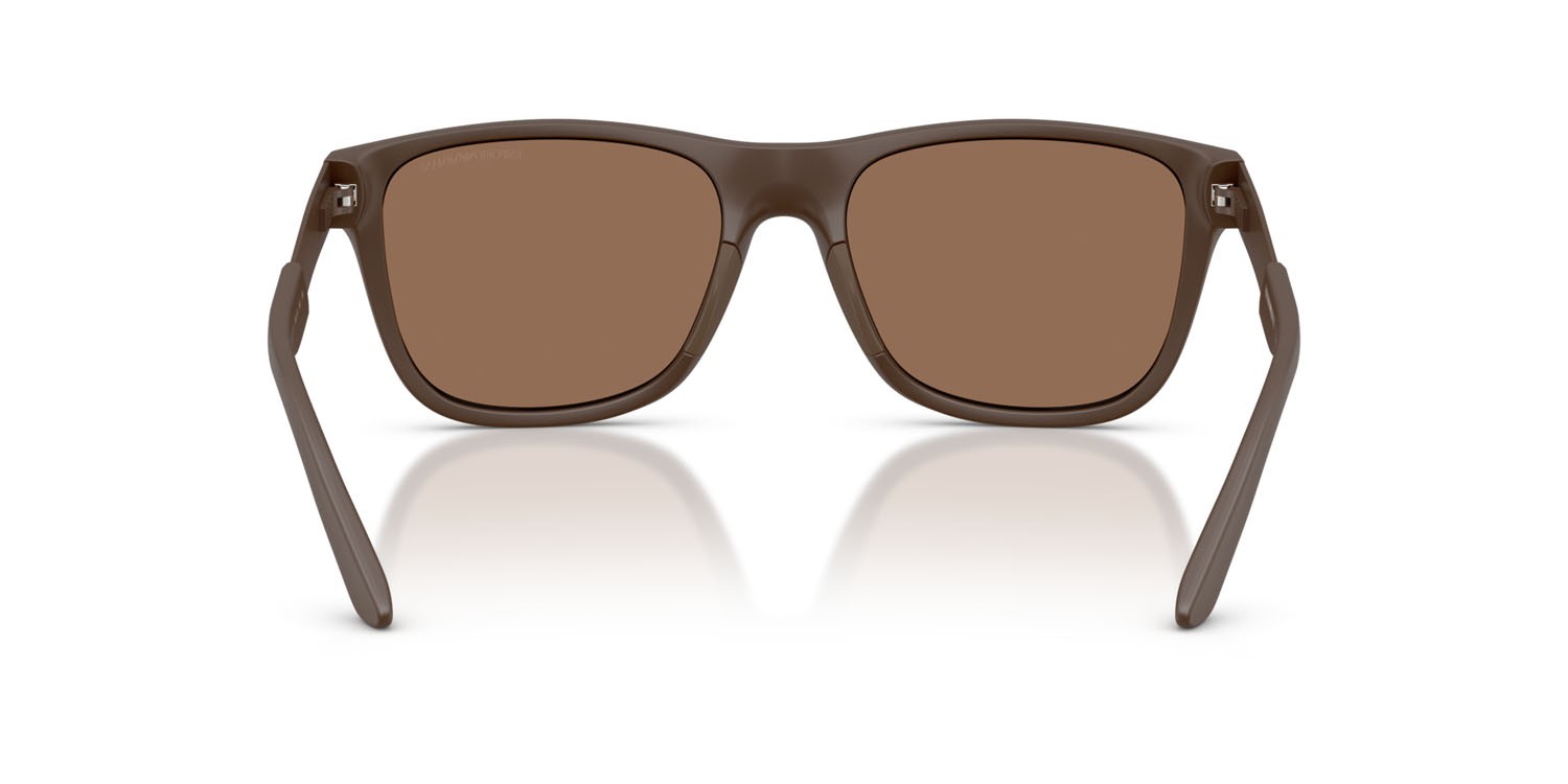 Occhiali da sole Emporio Armani EA 4243 (624373) colore marrone opaco forma quadrato lenti marrone scuro