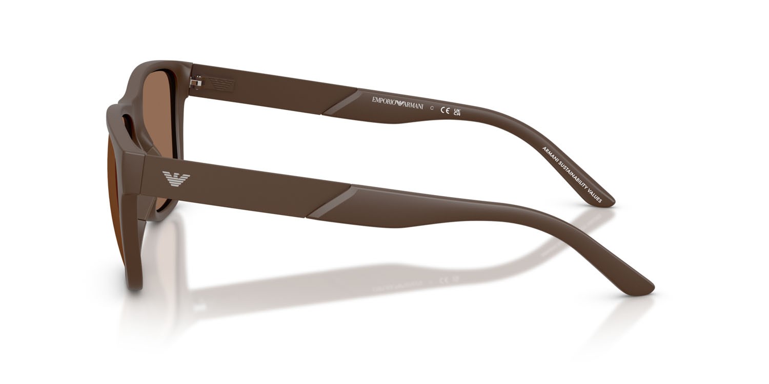 Occhiali da sole Emporio Armani EA 4243 (624373) colore marrone opaco forma quadrato lenti marrone scuro