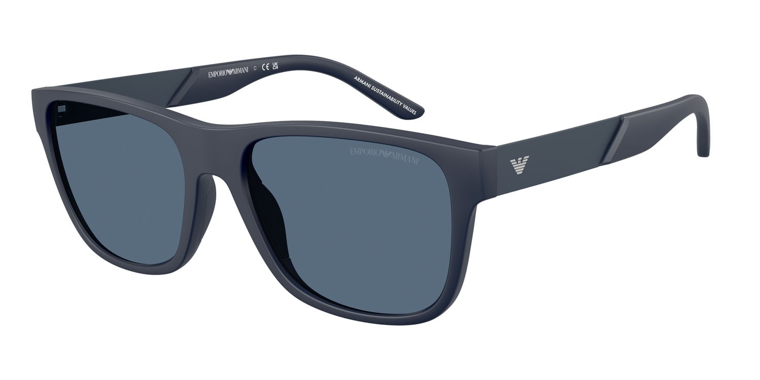 Occhiali da sole Emporio Armani EA 4243 (624480) colore blu opaco forma quadrato lenti blu scuro