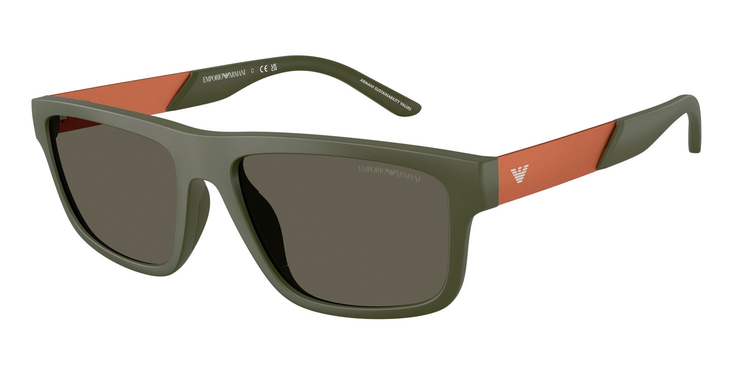 Occhiali da sole Emporio Armani EA 4244U (618471) colore verde opaco forma rettangolare lenti marrone scuro