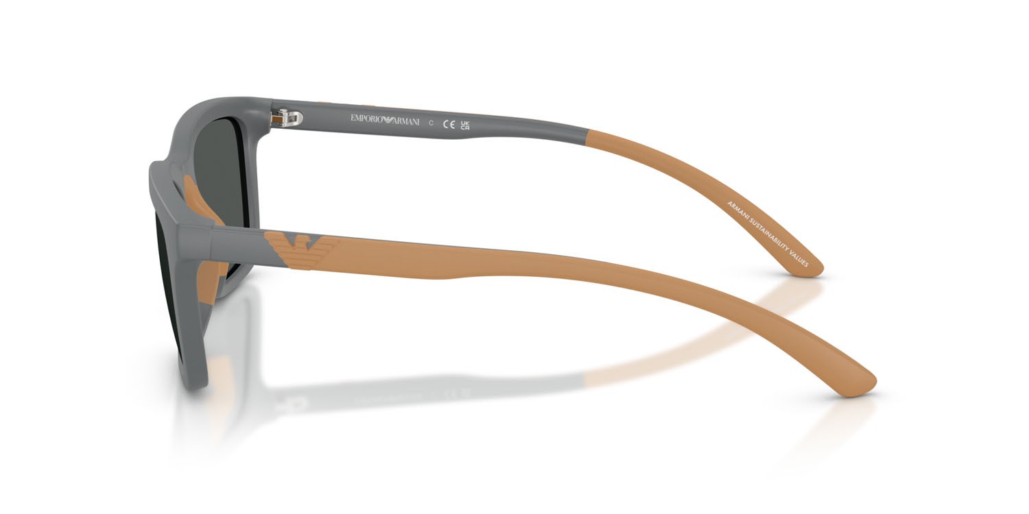 Occhiali da sole Emporio Armani EA 4249U (626187) colore grigio opaco forma rettangolare lenti grigio scuro