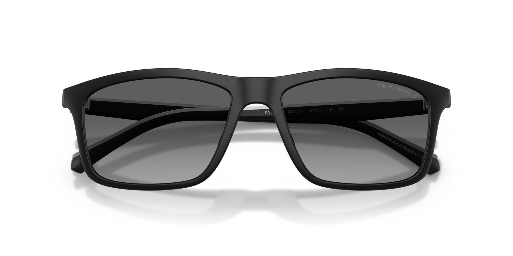 Occhiali da sole Emporio Armani EA 4257U (500181) colore nero opaco forma quadrato lenti polarized grigia sfumata