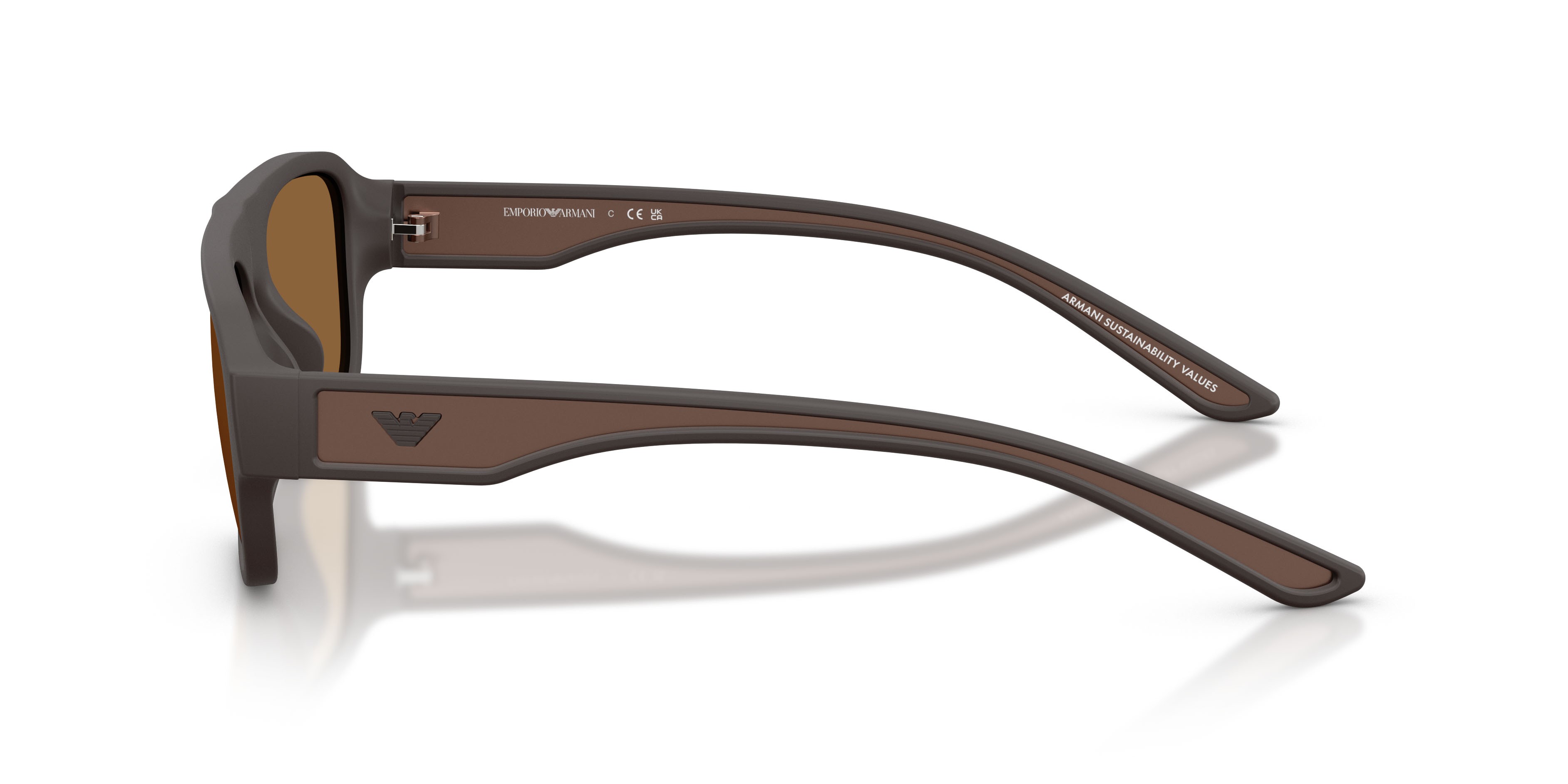 Occhiali da sole Emporio Armani EA 4266U (618673) colore marrone opaco gommato forma irregolare lenti marrone