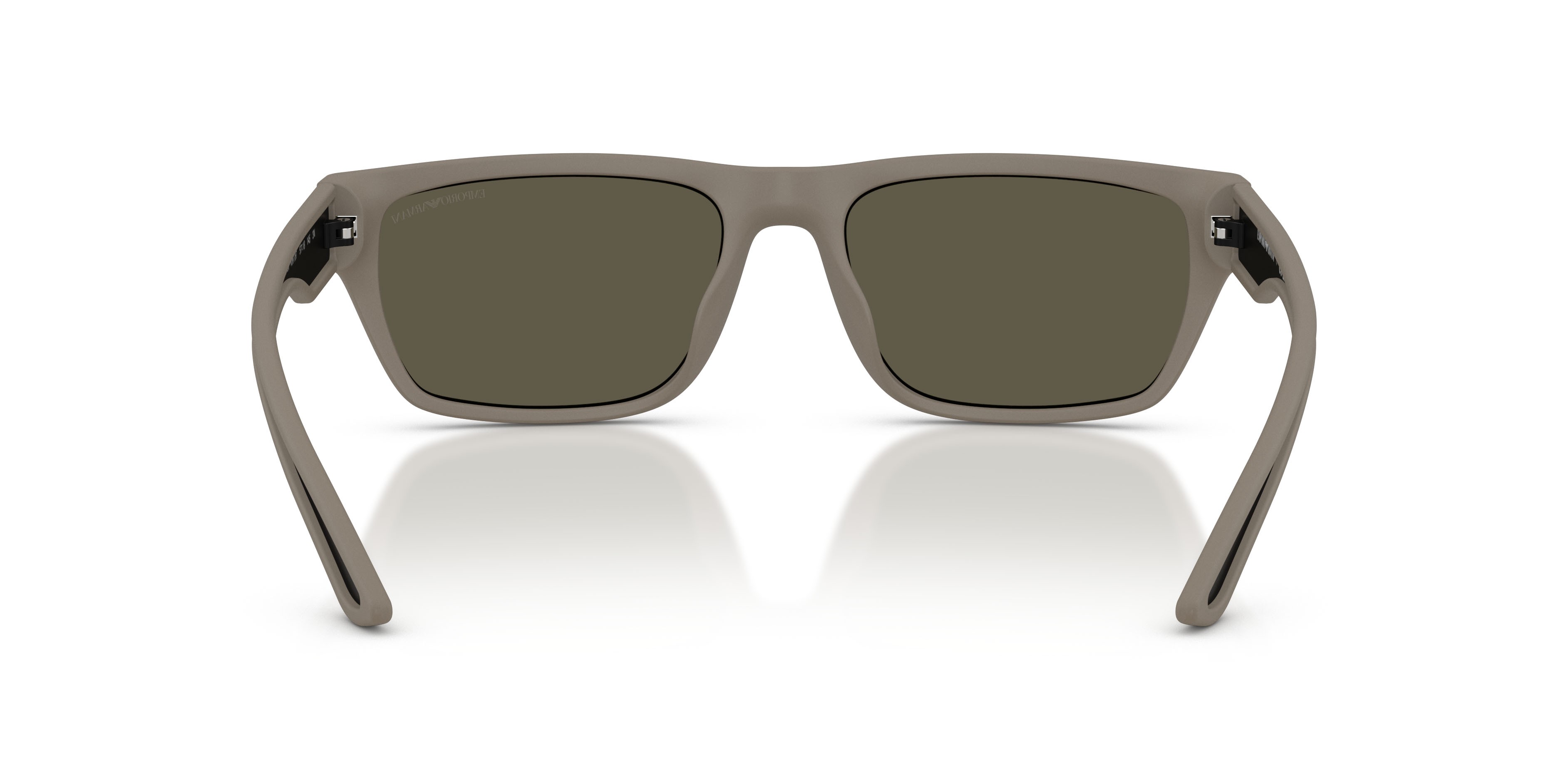 Occhiali da sole Emporio Armani EA 4267U (636187) colore marrone chiaro opaco gommato forma quadrato lenti grigio scuro