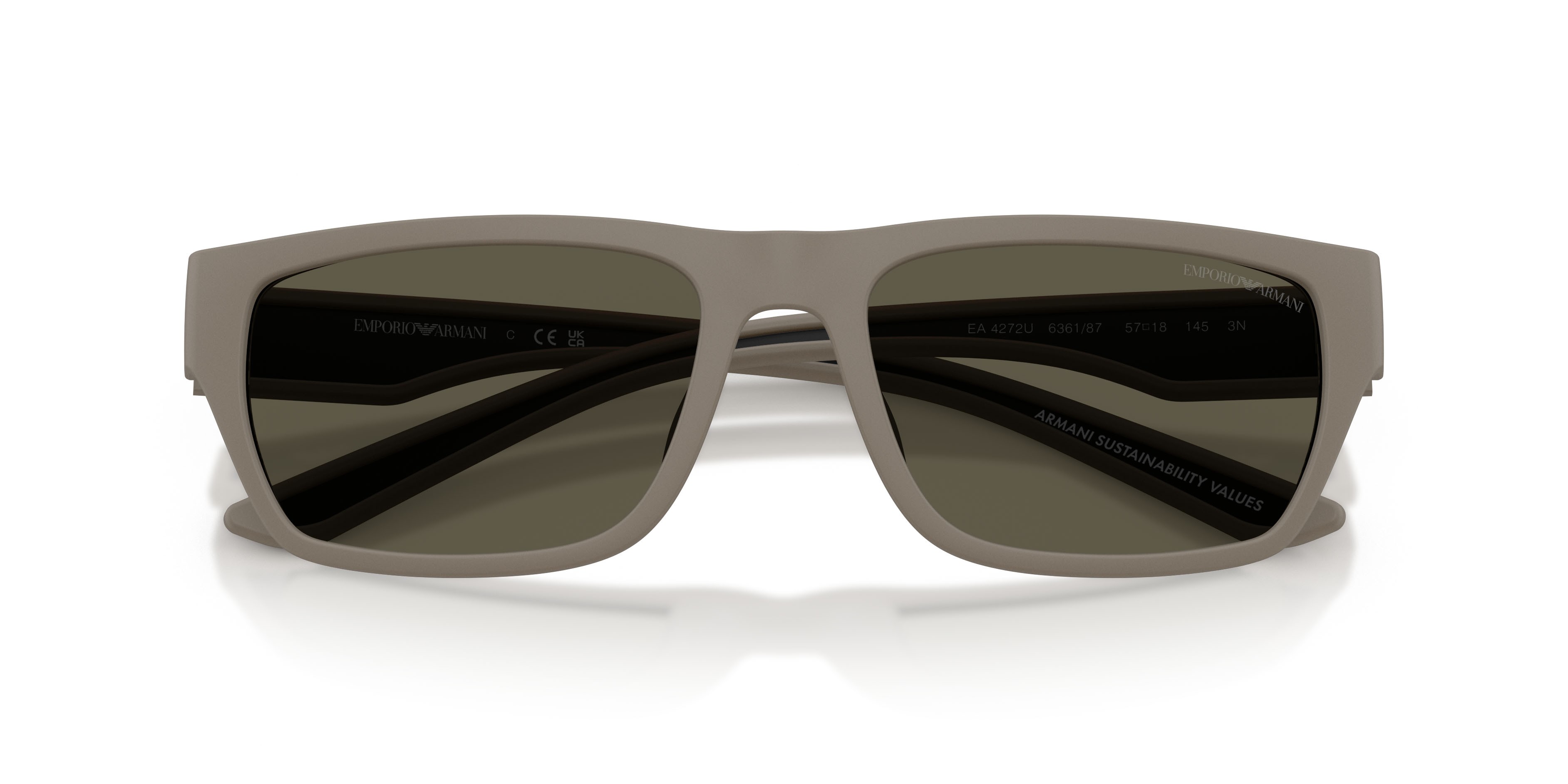 Occhiali da sole Emporio Armani EA 4267U (636187) colore marrone chiaro opaco gommato forma quadrato lenti grigio scuro