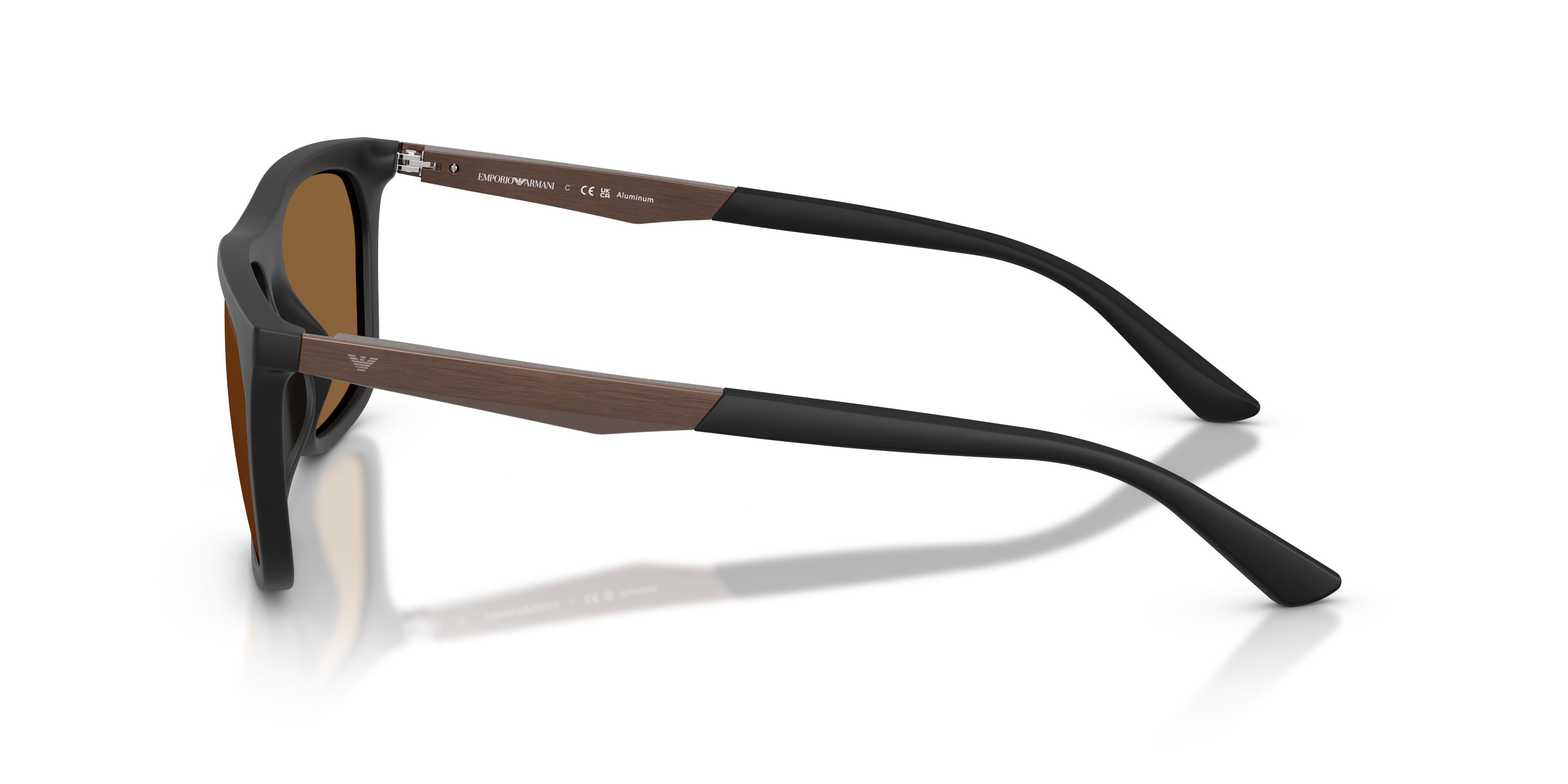 Occhiali da sole Emporio Armani EA 4272U (637573) colore nero opaco forma quadrato lenti marrone