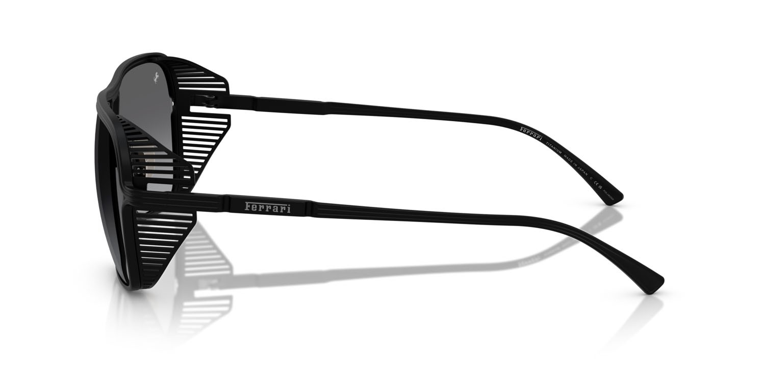 Occhiali da sole Ferrari FH 1014T (301/T3) colore nero opaco forma quadrato lenti polar grigia sfumata