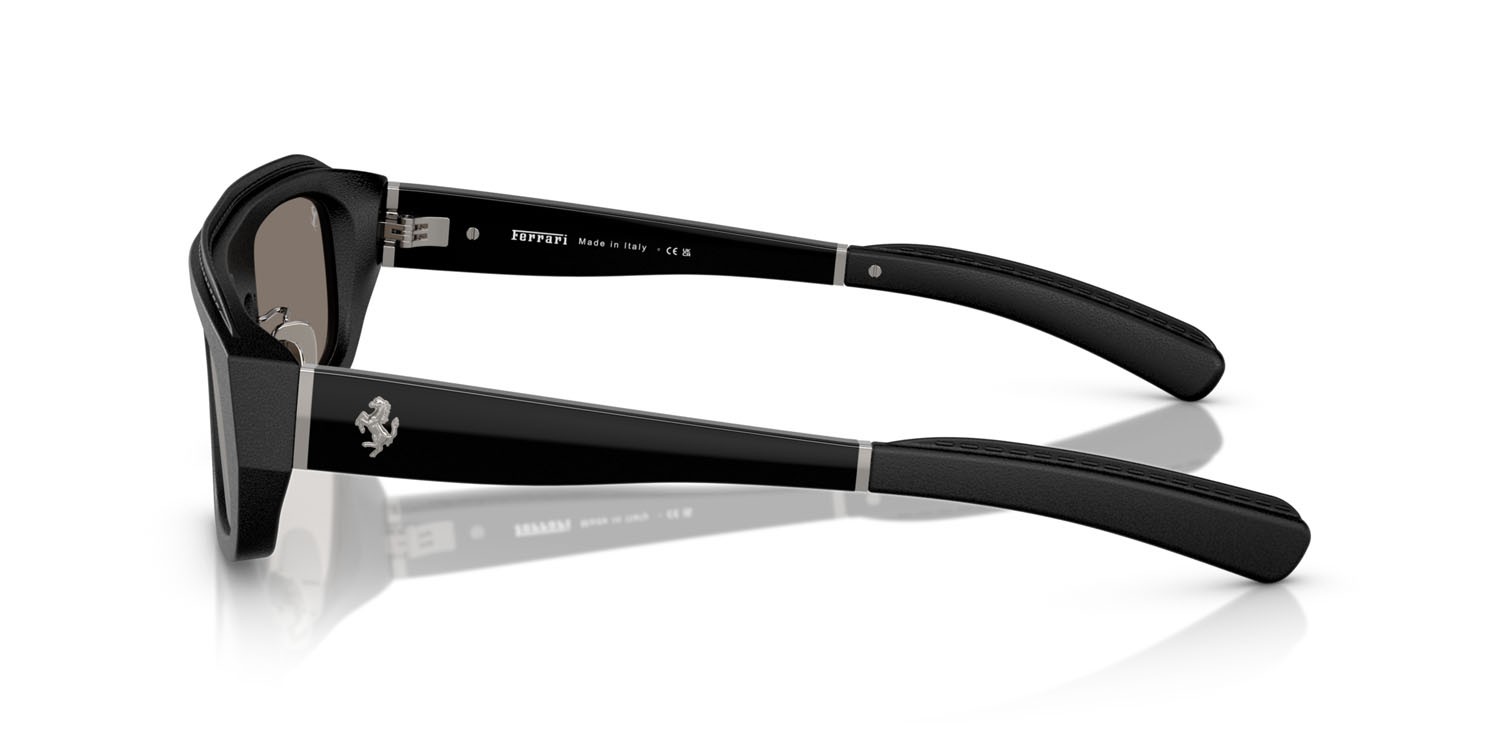Occhiali da sole Ferrari FH 2010Q (730/6G) colore nero forma quadrato lenti argento a specchio