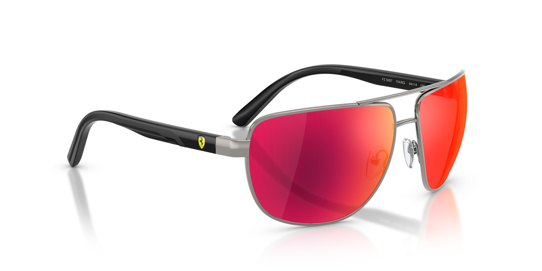 Occhiali da sole Ferrari Scuderia FZ 5007 (104/6Q) colore gunmetal scuro brillante forma quadrato lenti rosso specchiato grigio scuro/giallo