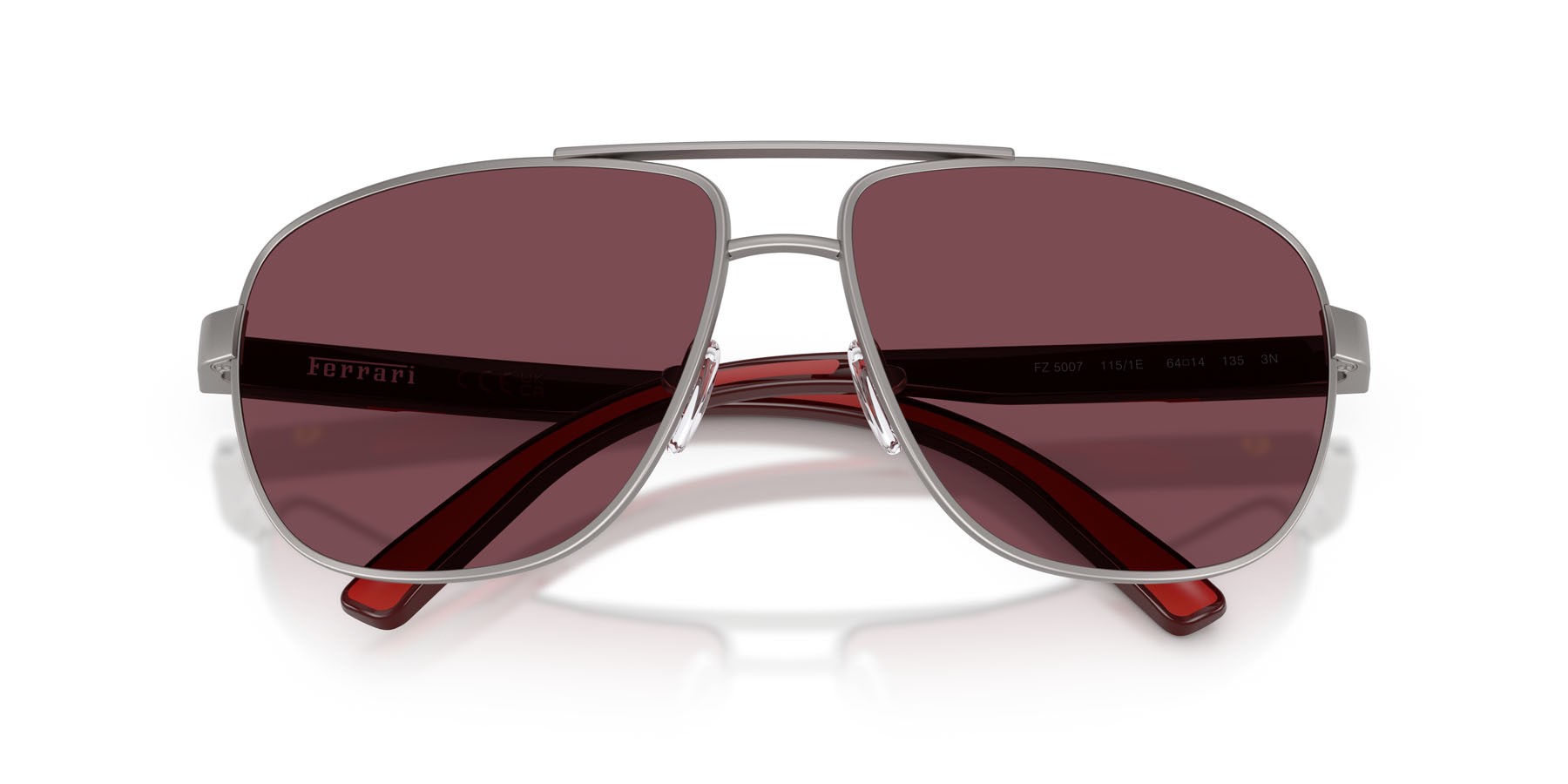Occhiali da sole Ferrari Scuderia FZ 5007 (115/1E) colore gunmetal opaco forma quadrato lenti rosso ferrari esclusivo