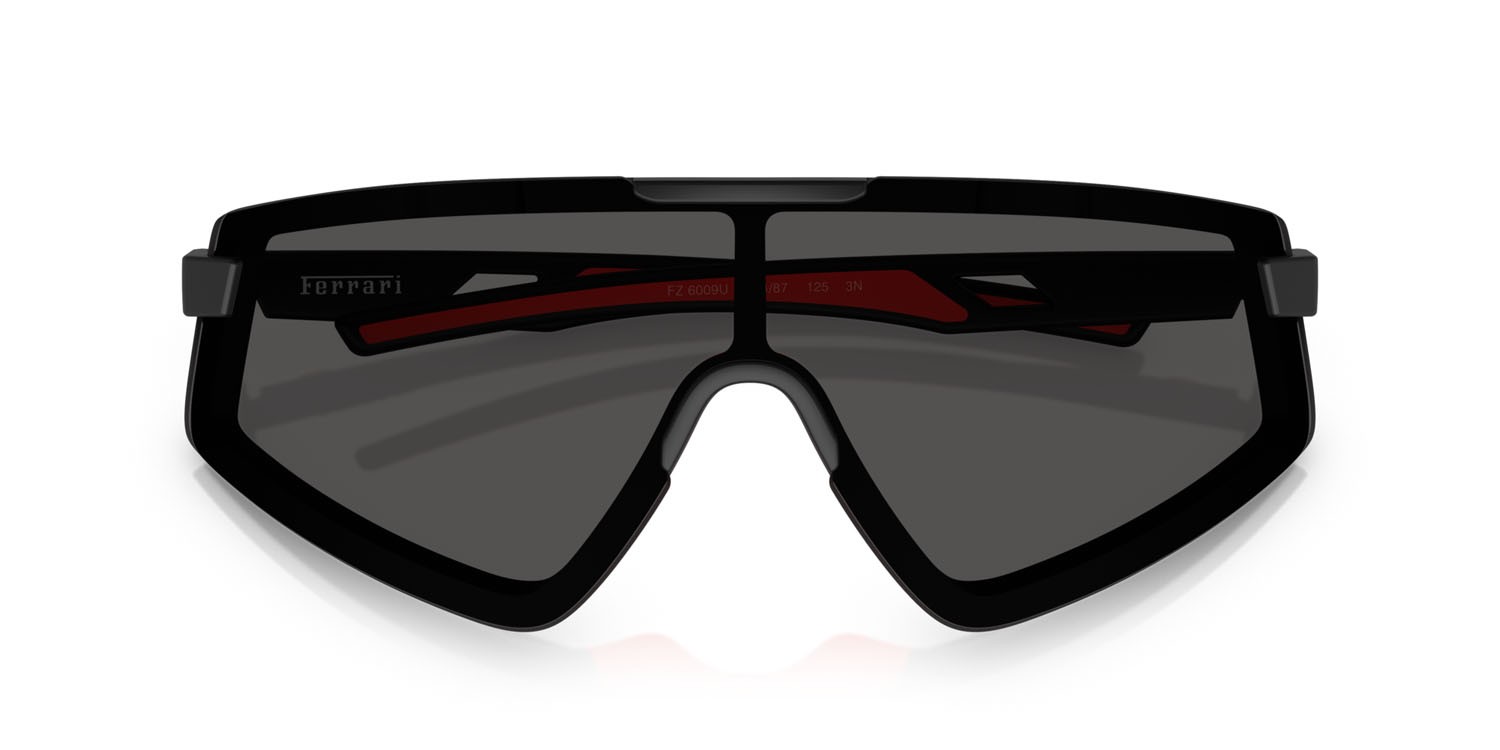 Occhiali da sole Ferrari Scuderia FZ 6009U (504/87) colore nero opaco forma irregolare lenti grigio