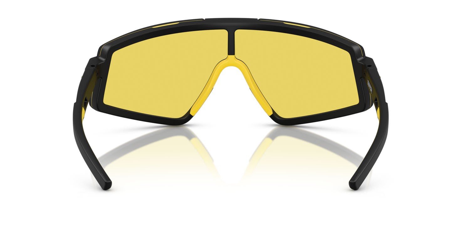 Occhiali da sole Ferrari Scuderia FZ 6009U (504/V9) colore nero opaco forma irregolare lenti giallo a specchio