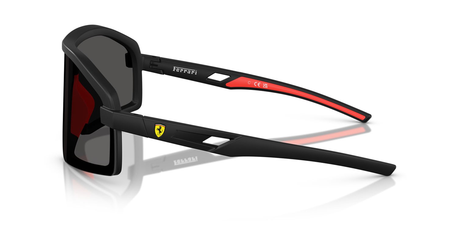 Occhiali da sole Ferrari Scuderia FZ 6010U (504/87) colore nero opaco forma irregolare lenti grigio