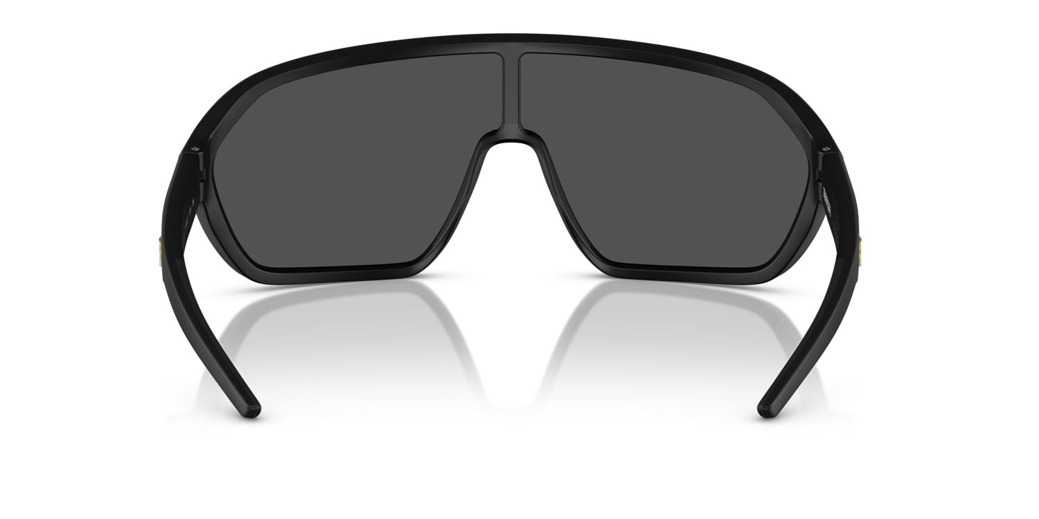 Occhiali da sole Ferrari Scuderia FZ 6011U (504/87) colore nero opaco forma quadrato lenti grigio